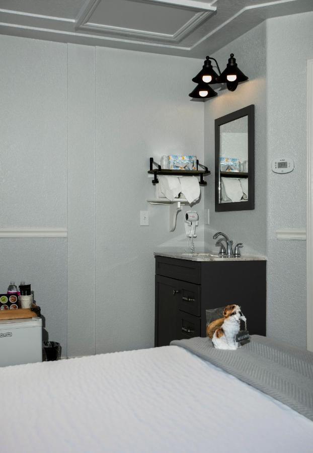 Hounds Tooth Inn Oakhurst Extérieur photo