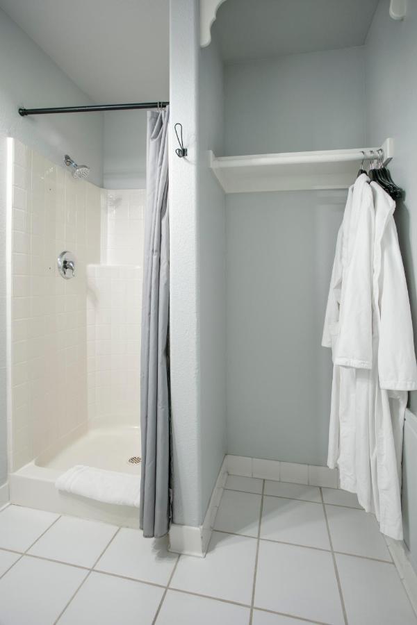 Hounds Tooth Inn Oakhurst Extérieur photo