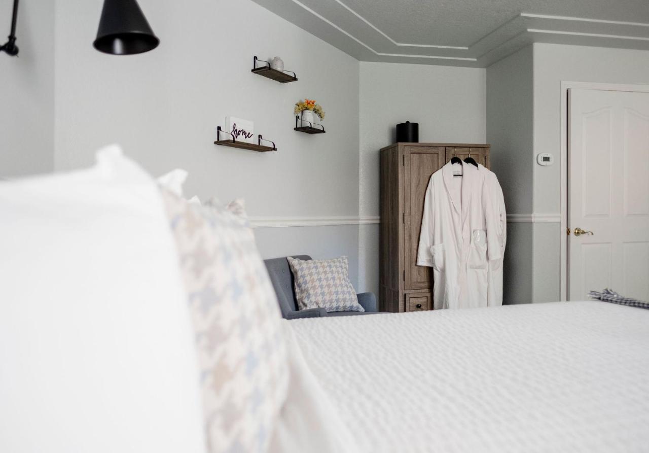 Hounds Tooth Inn Oakhurst Extérieur photo